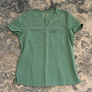 Figs Women’s Catarina Scrub Top LIMITED EDITION JADE Small